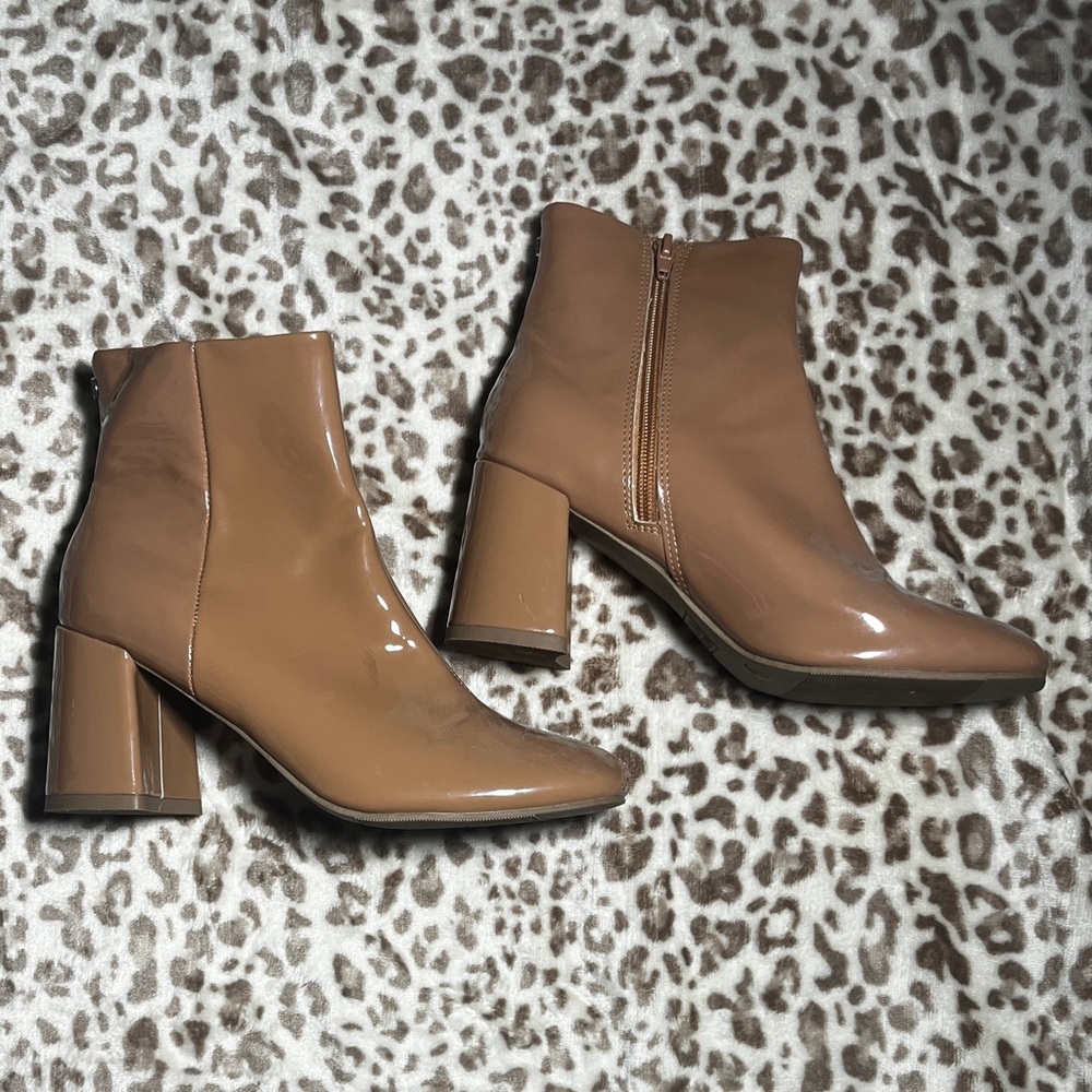 Stylish peanut butter Ankle Boots
